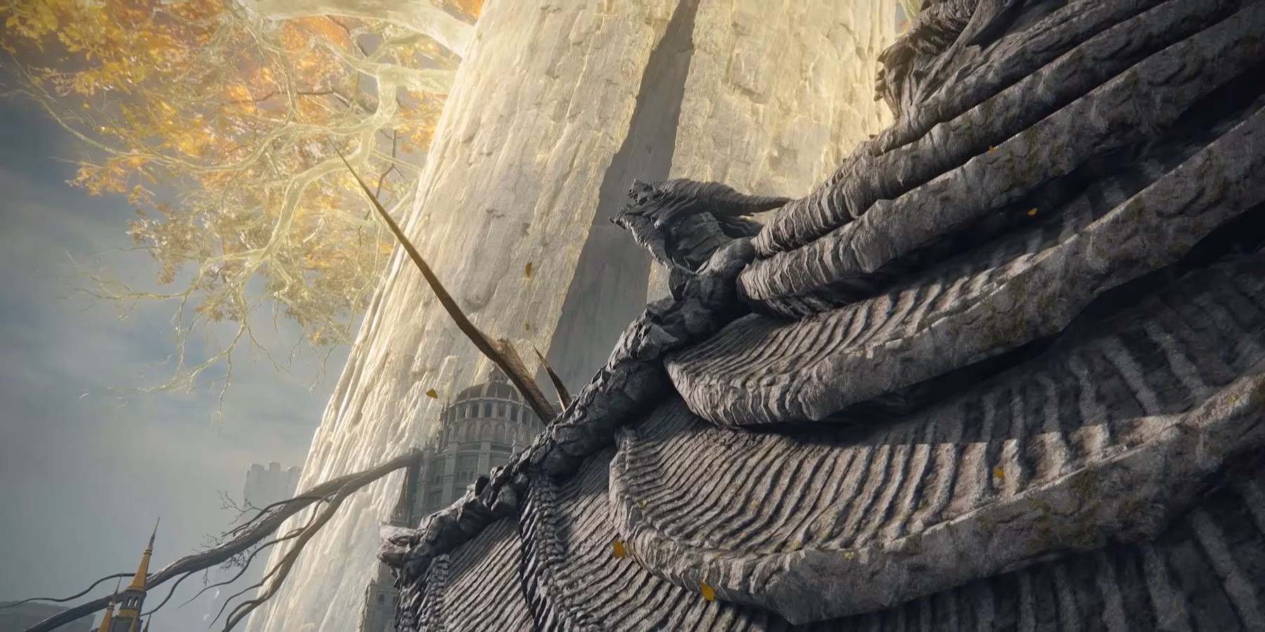 how-elden-ring-s-massive-scale-shapes-exploration-and-atmosphere-image-1